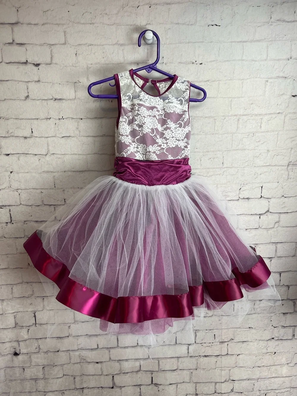Weissman dance recital costume size XSC white and burgundy train Bleu